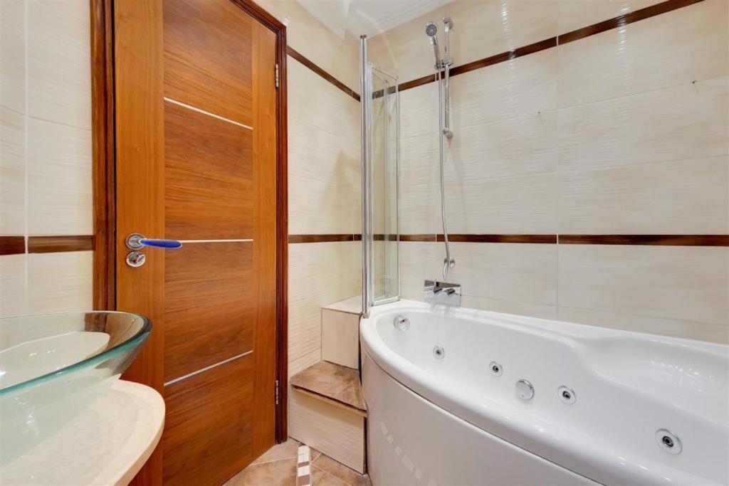 Ferienwohnung Stanhope Terrace London Exterior foto